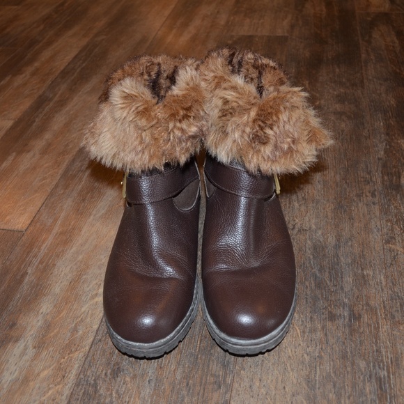 boc Shoes - NWOT BOC Brown Boot w/Fur